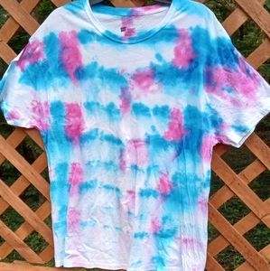 Tie-die T-Shirt Hanes Size XL Blue and Pink Uni Sex